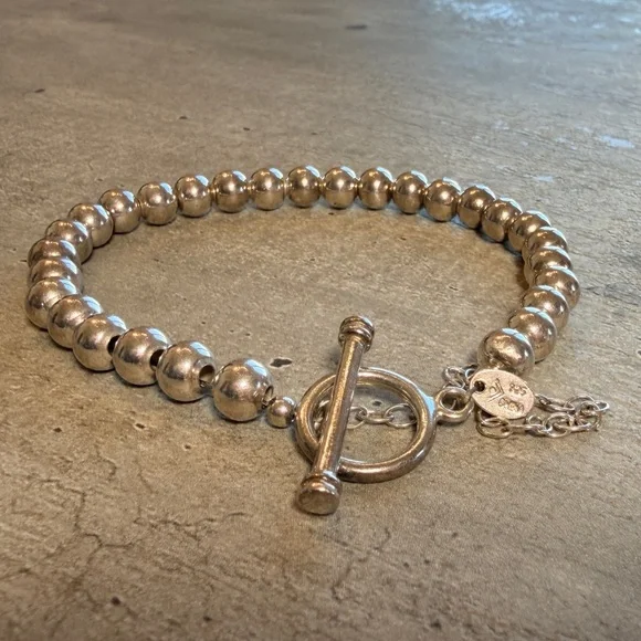 Silpada Silver Beaded Bracelet with Toggle Clasp - Picture 14 of 16